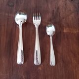 Trio de couverts en métal argenté