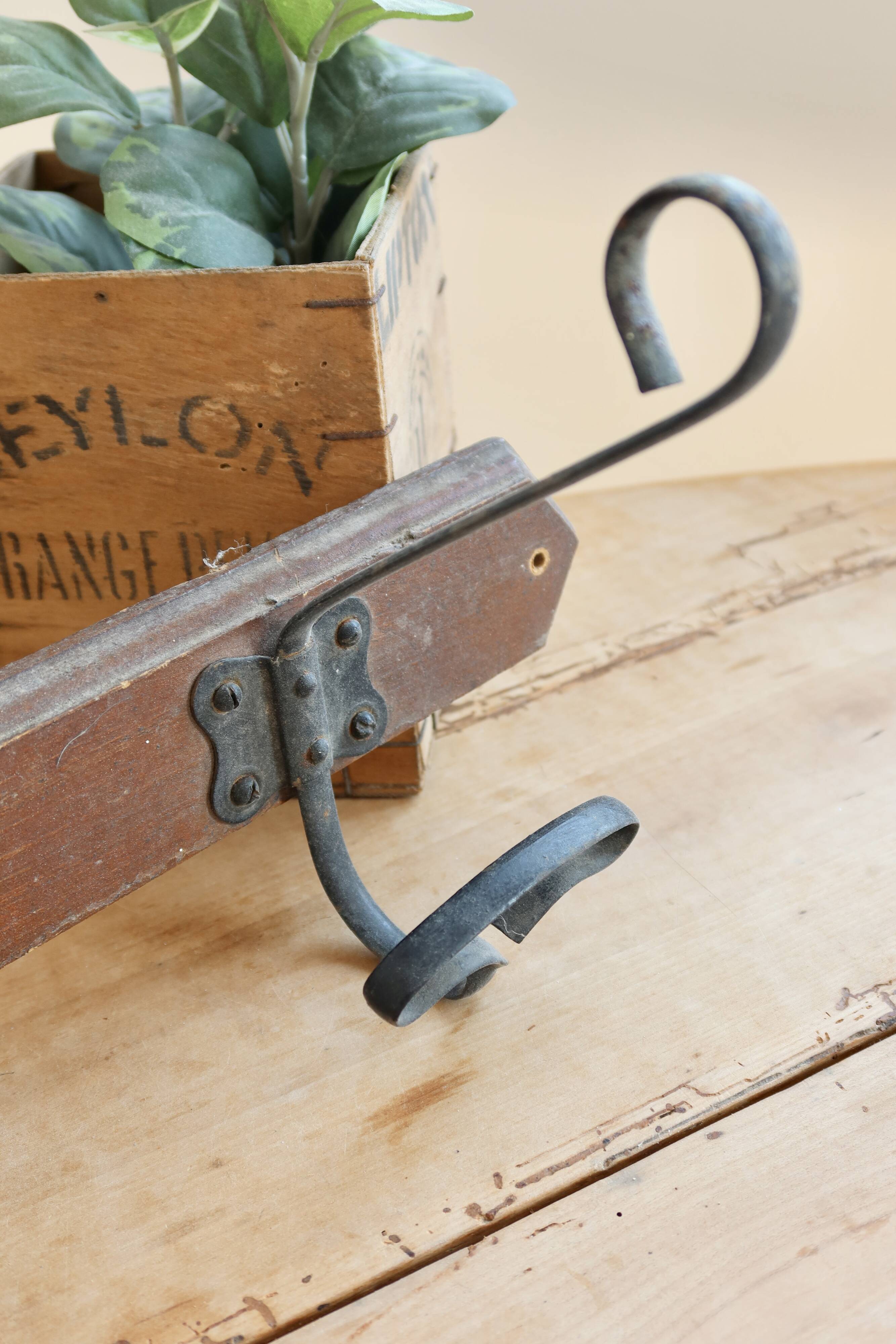 Vintage wooden wall hook – 3 metal hooks
