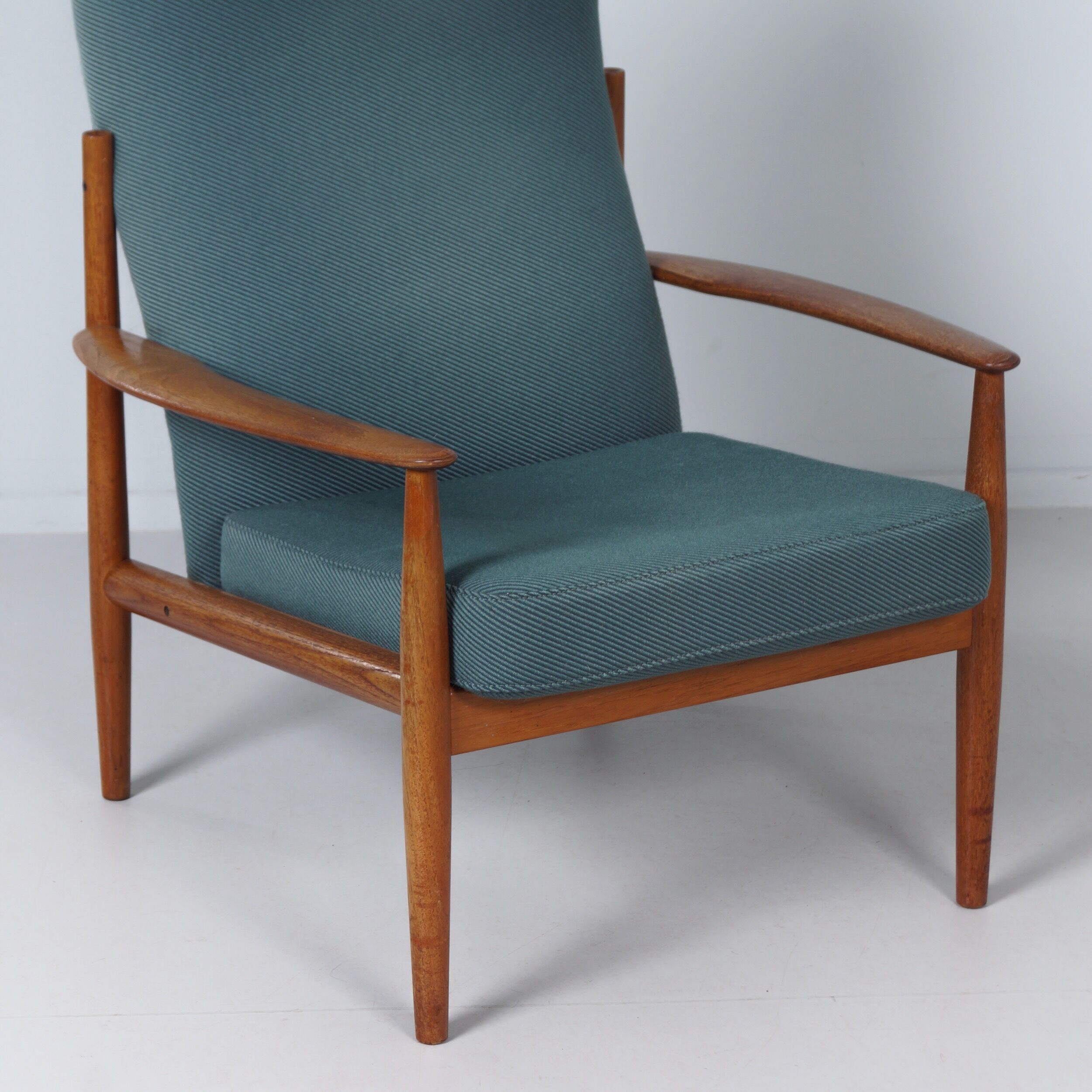 Danish armchair by Grete Jalk for France & Søn, 1960s