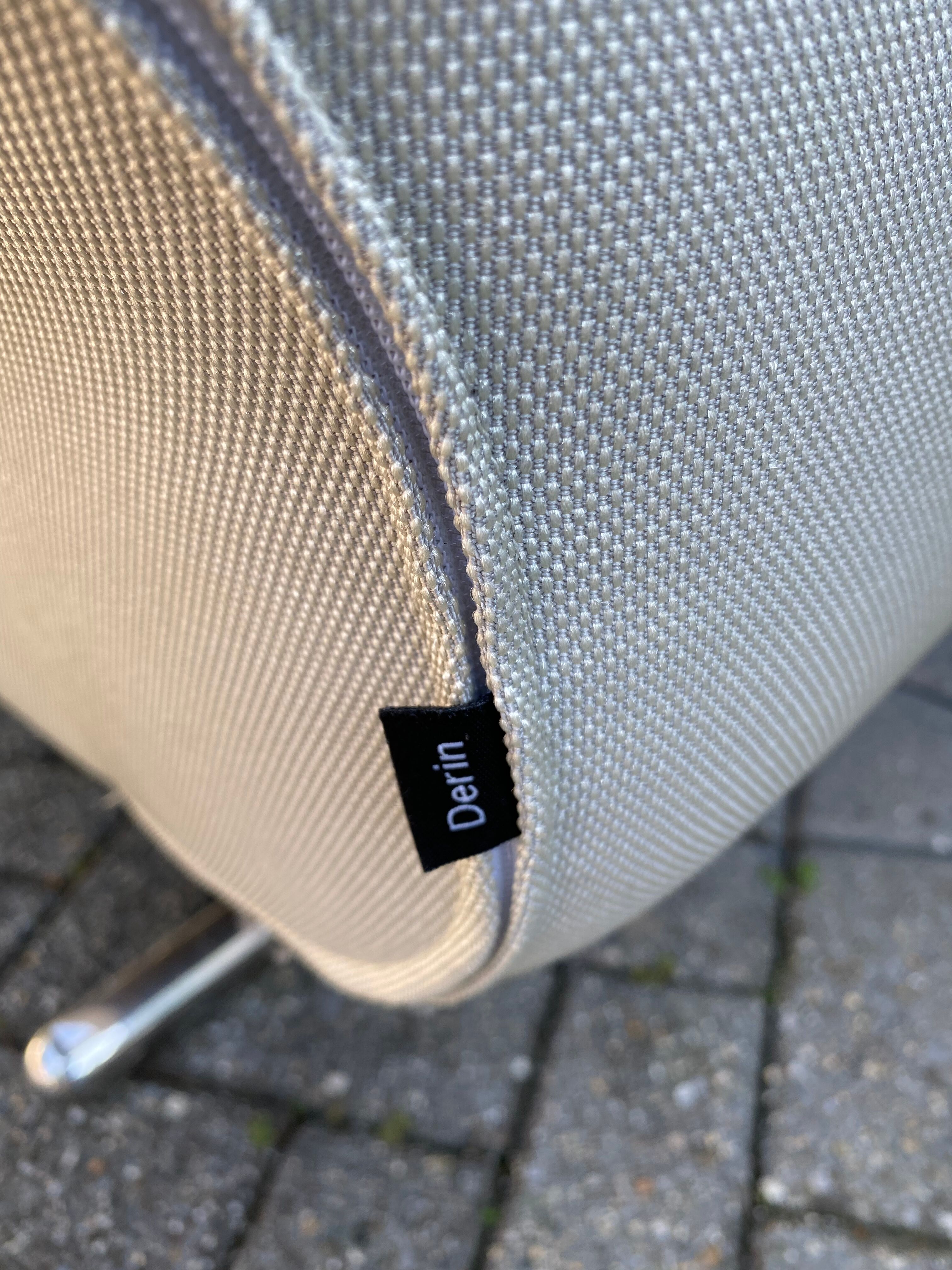 Aziz Sanyer ‘Air’ Sofa