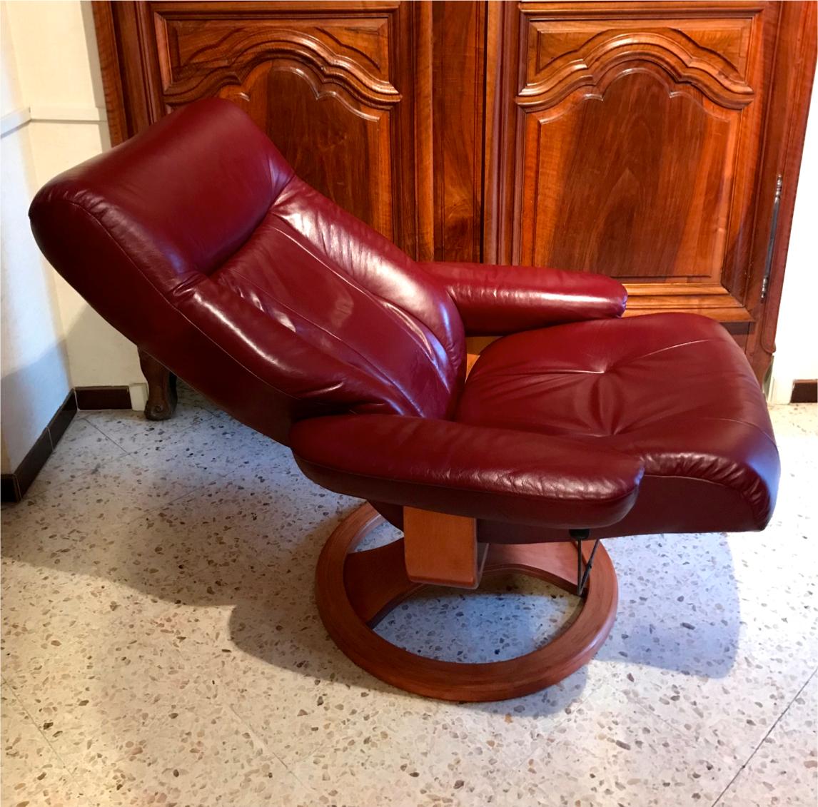 Scandinavian reclining relax armchair in Anderssons leather