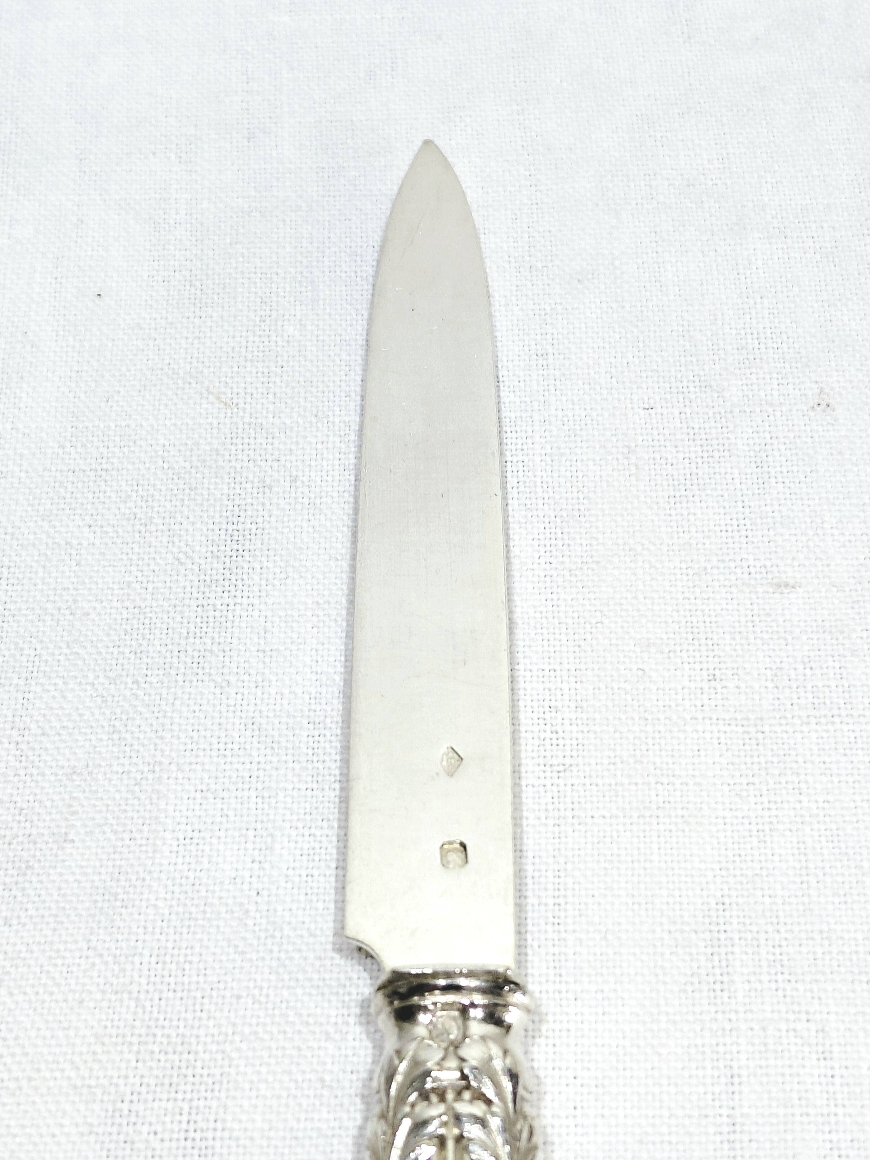 10 silver fruit knives in Louis XVI style
