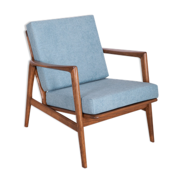 Armchair 300-139 by Swarzędzka Furniture Factory, 1960s