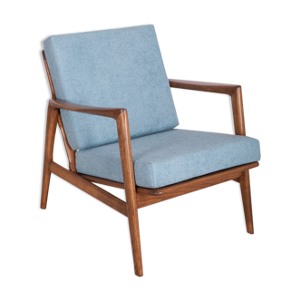 Fauteuil 300-139 par Swarzędzka Furniture Factory, années 1960