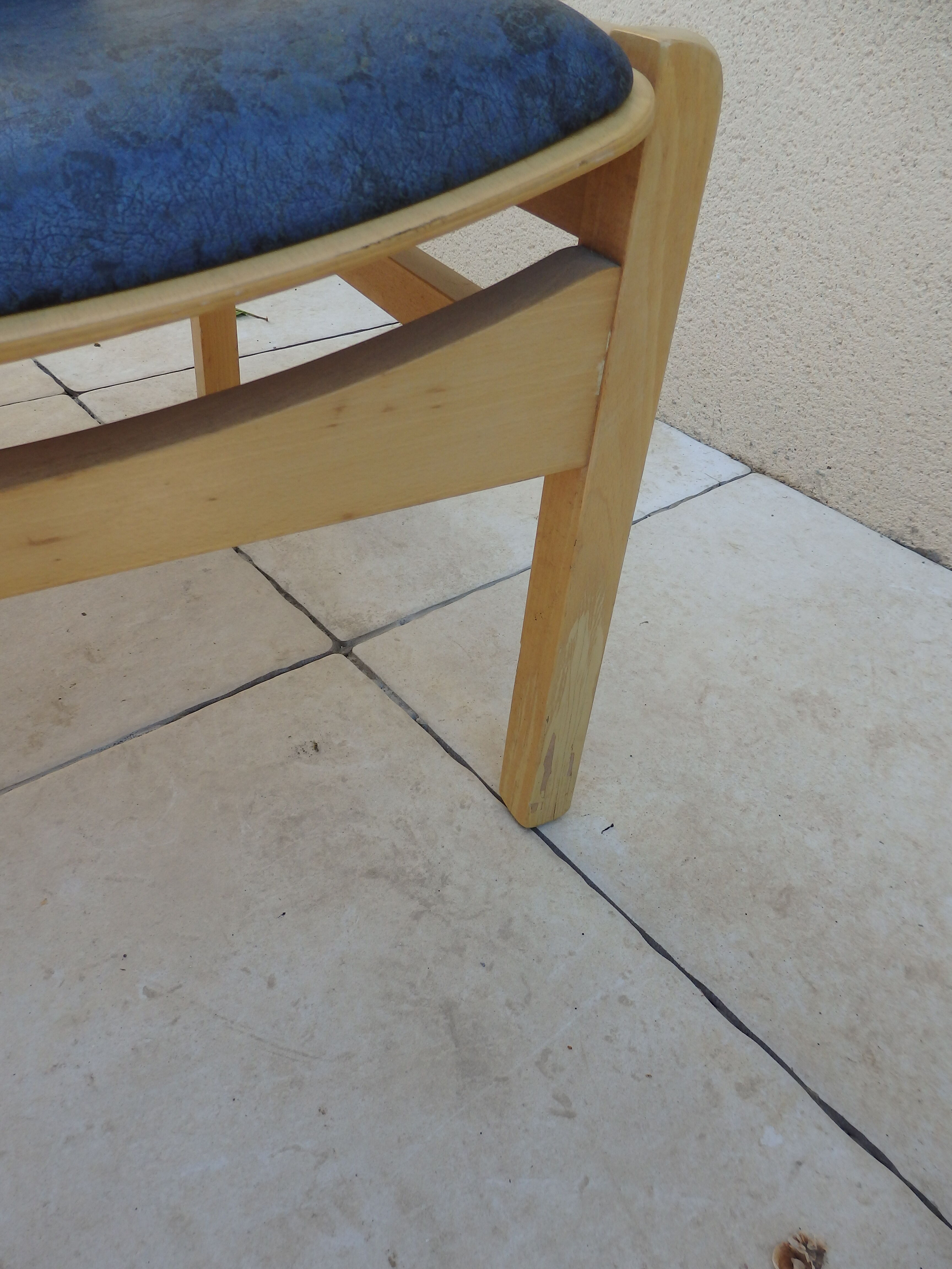 4 armchairs and 1 table Baumann argos