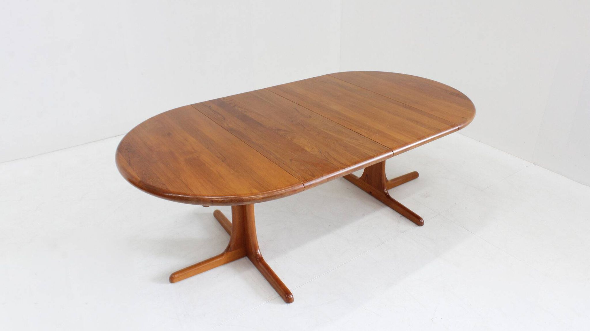 Vintage Danish round extendable dining table solid teak 1960s