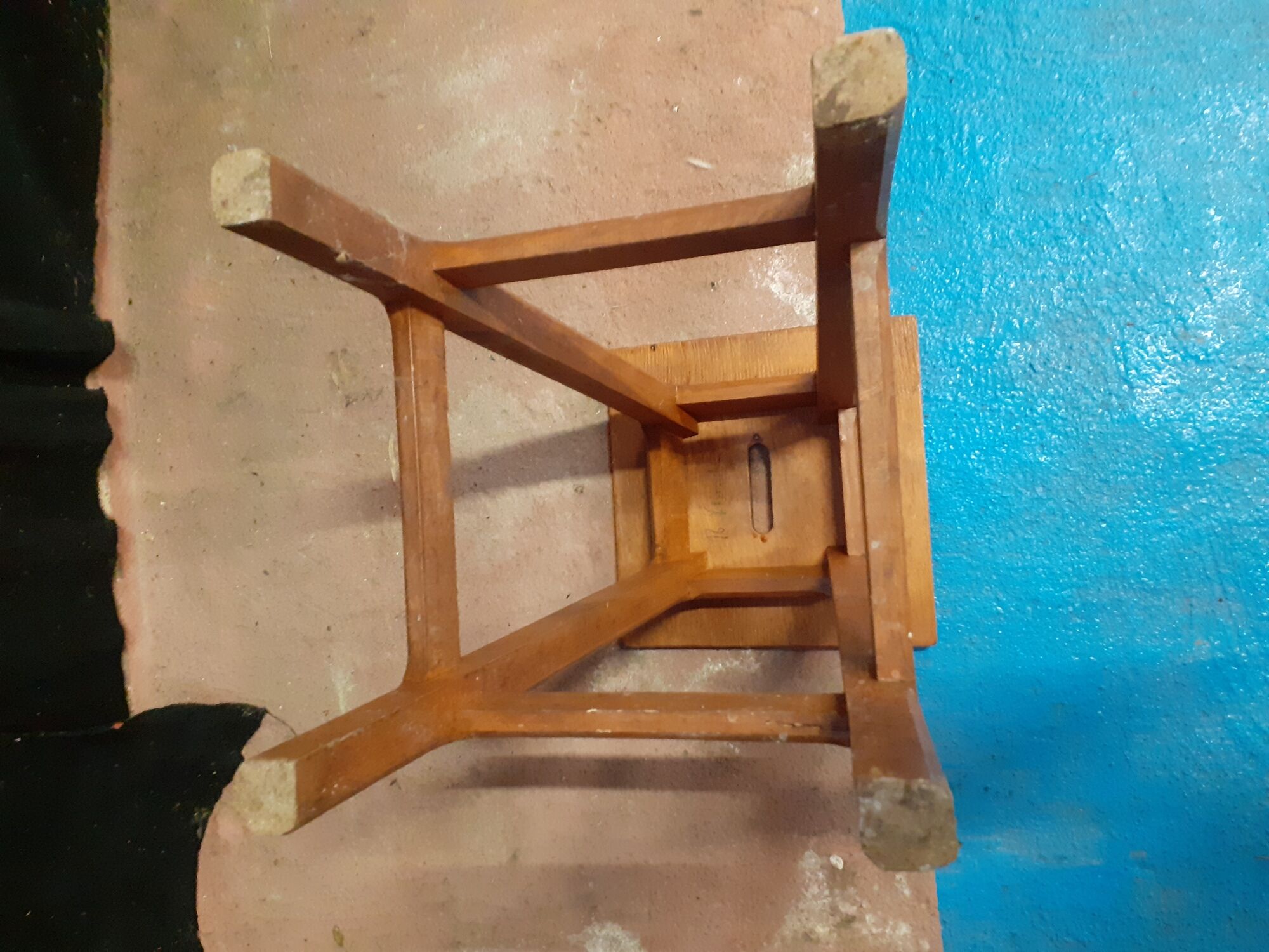 Workshop stool