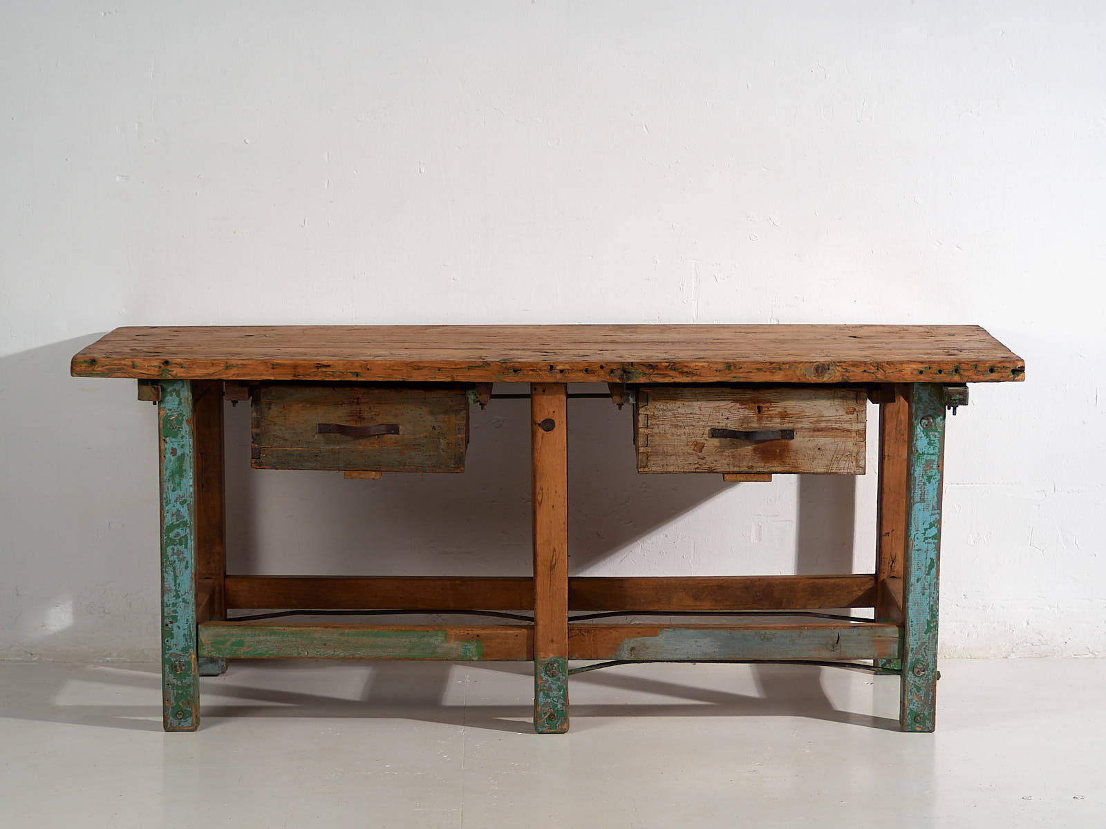 Table de travail ancienne (c.1920)