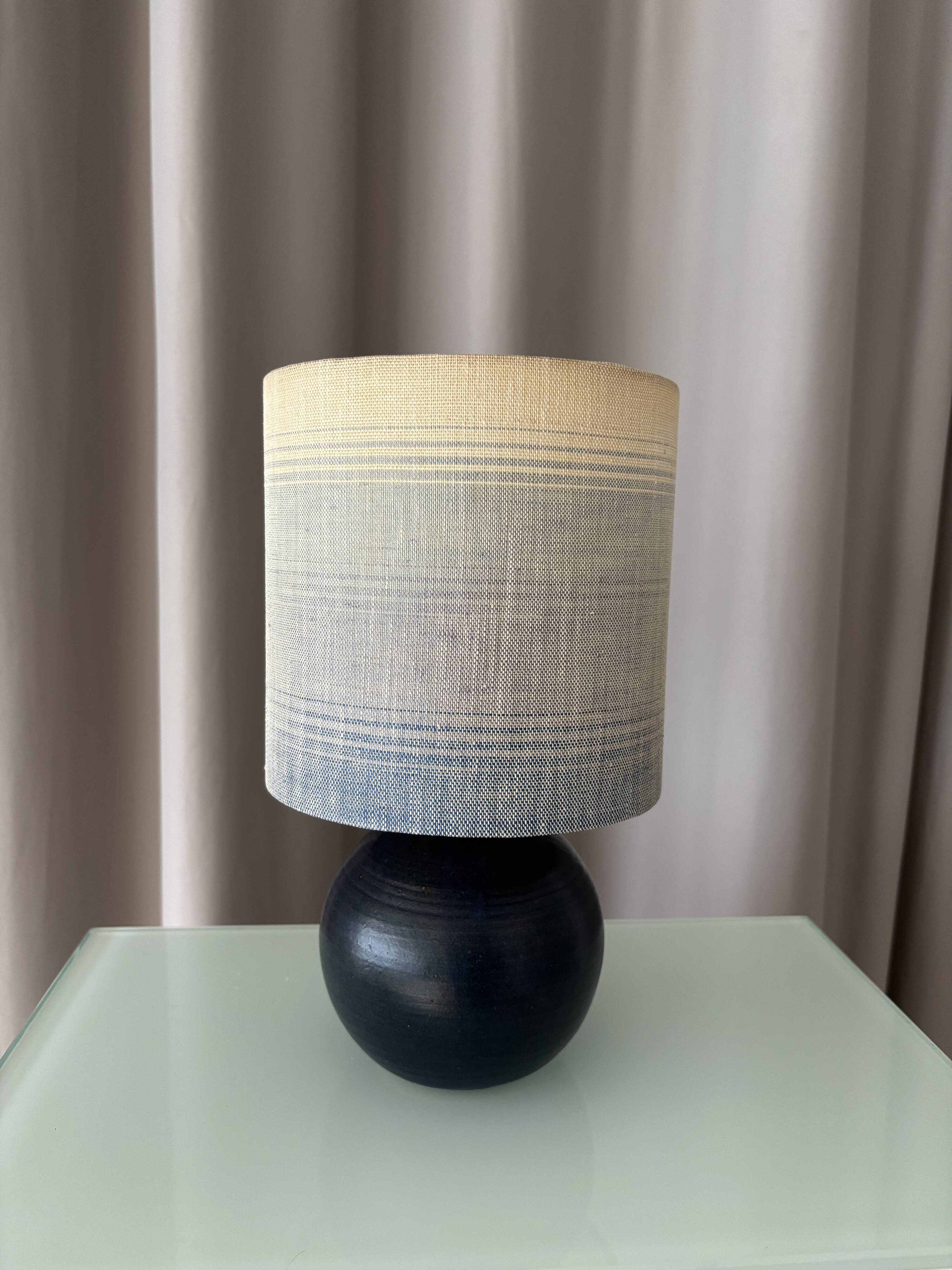 Vintage Mid-Century Studio Pottery Table Lamp – Signed JM – Blue Stoneware
