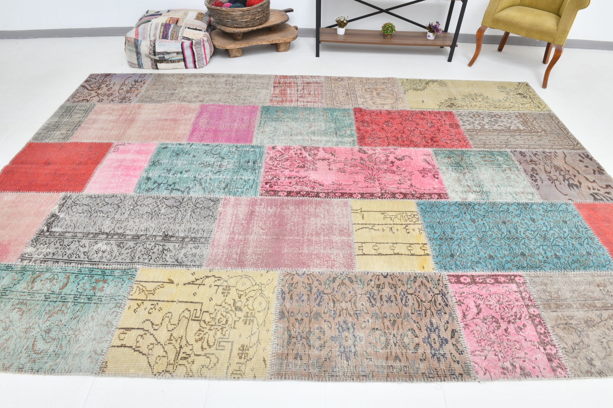Distressed turkish rug 351x247cm