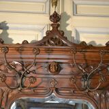 Porte Manteau En Noyer De Style Néo-gothique