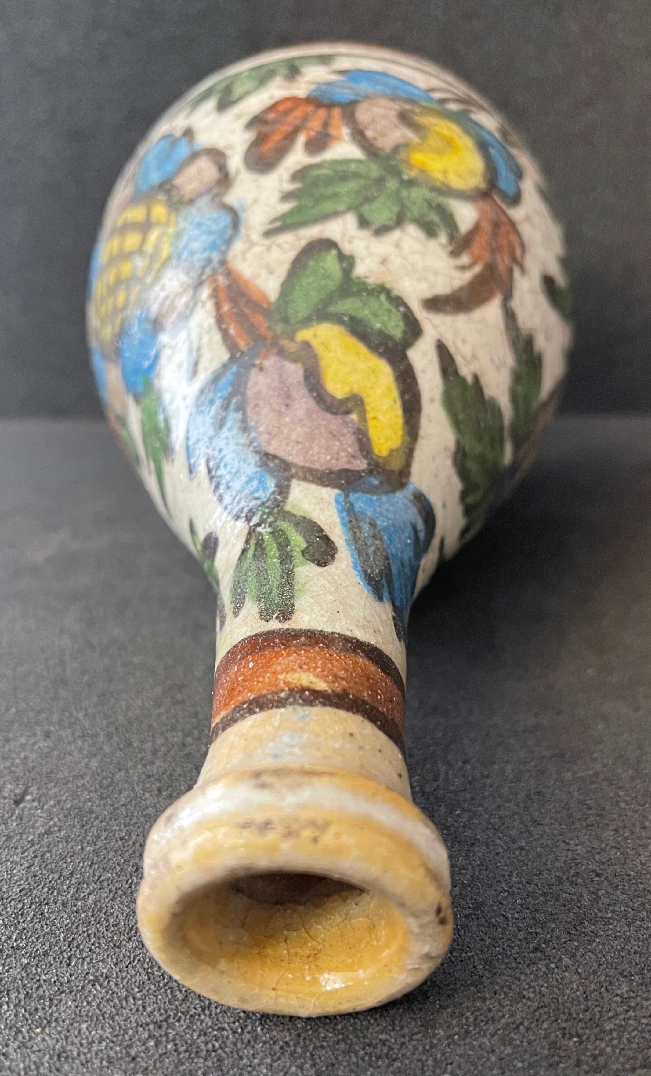 Bottle of Iznik Turkey in siliceous ceramic decoration under lead glaze nineteenth century