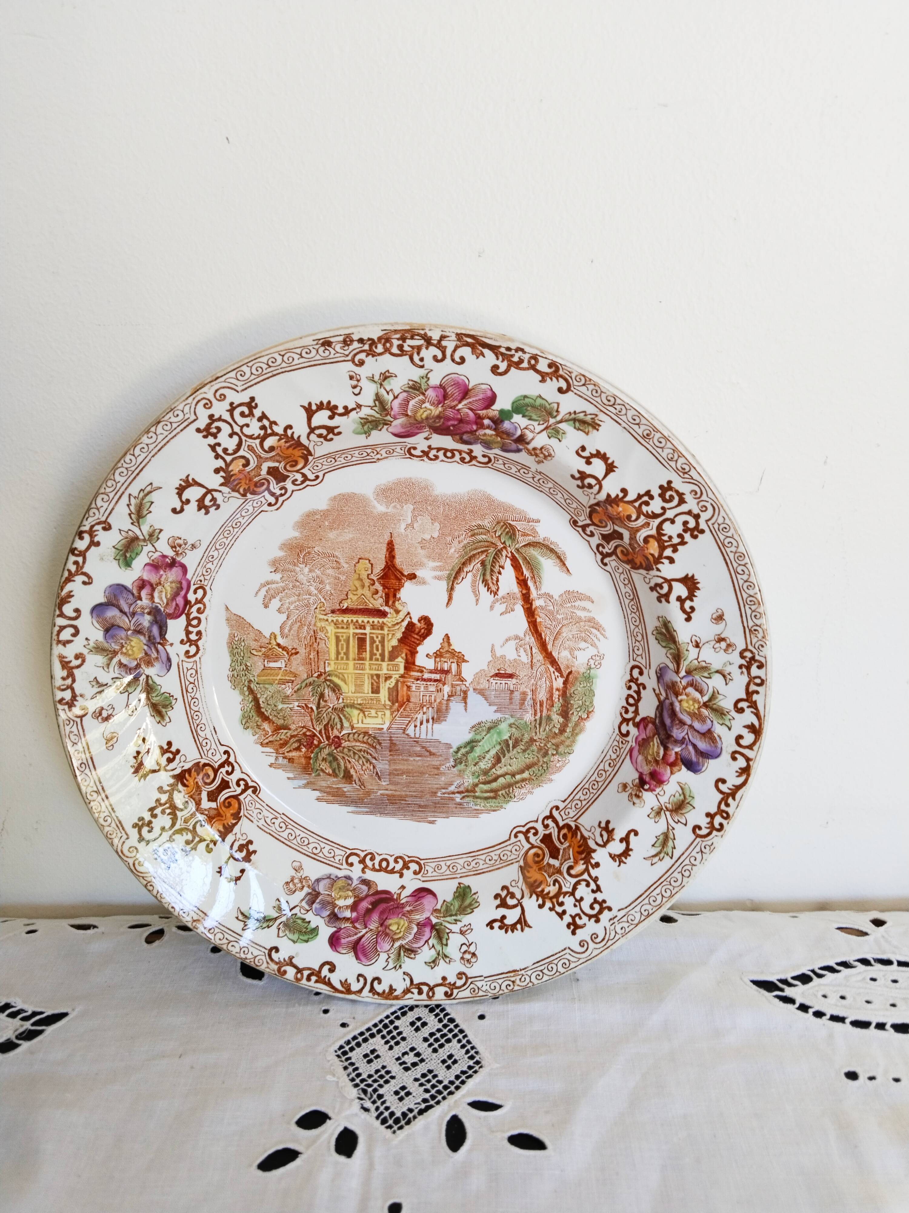 Longwy earthenware serving dish or soup plate, "Cyprus"