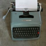 Machine à écrire Olivetti Studio 44  vintage