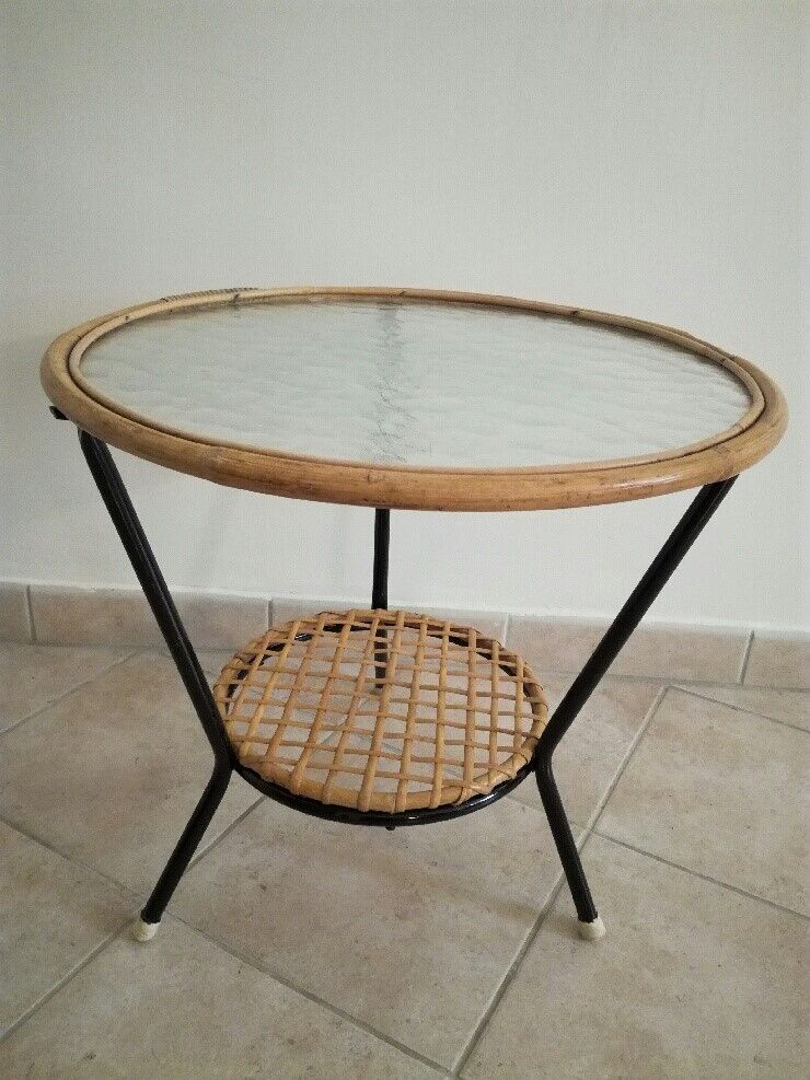 Table basse en rotin