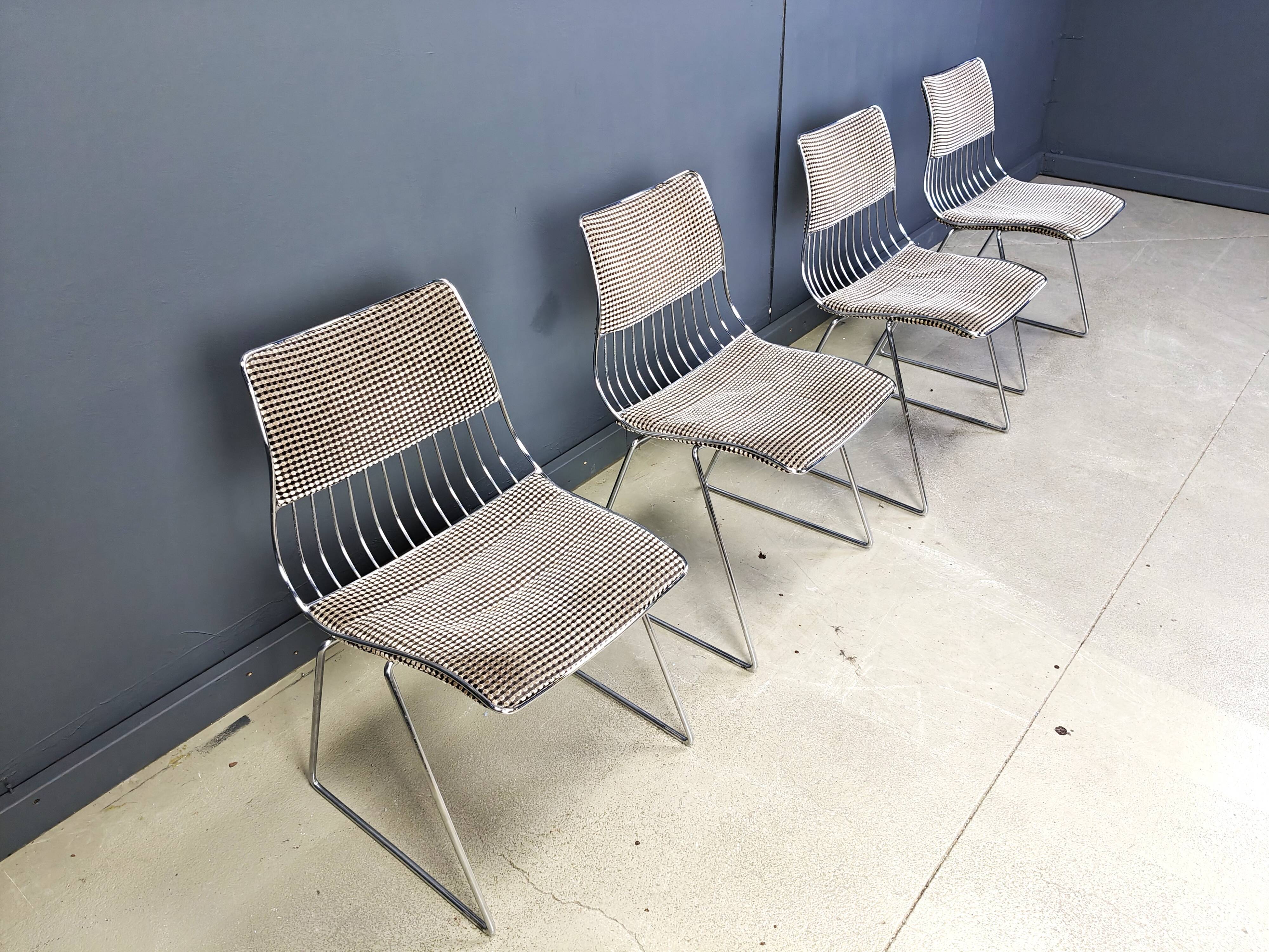 Set of 4 stacking dining chairs by Rudi Verelst for Novalux, 1970s