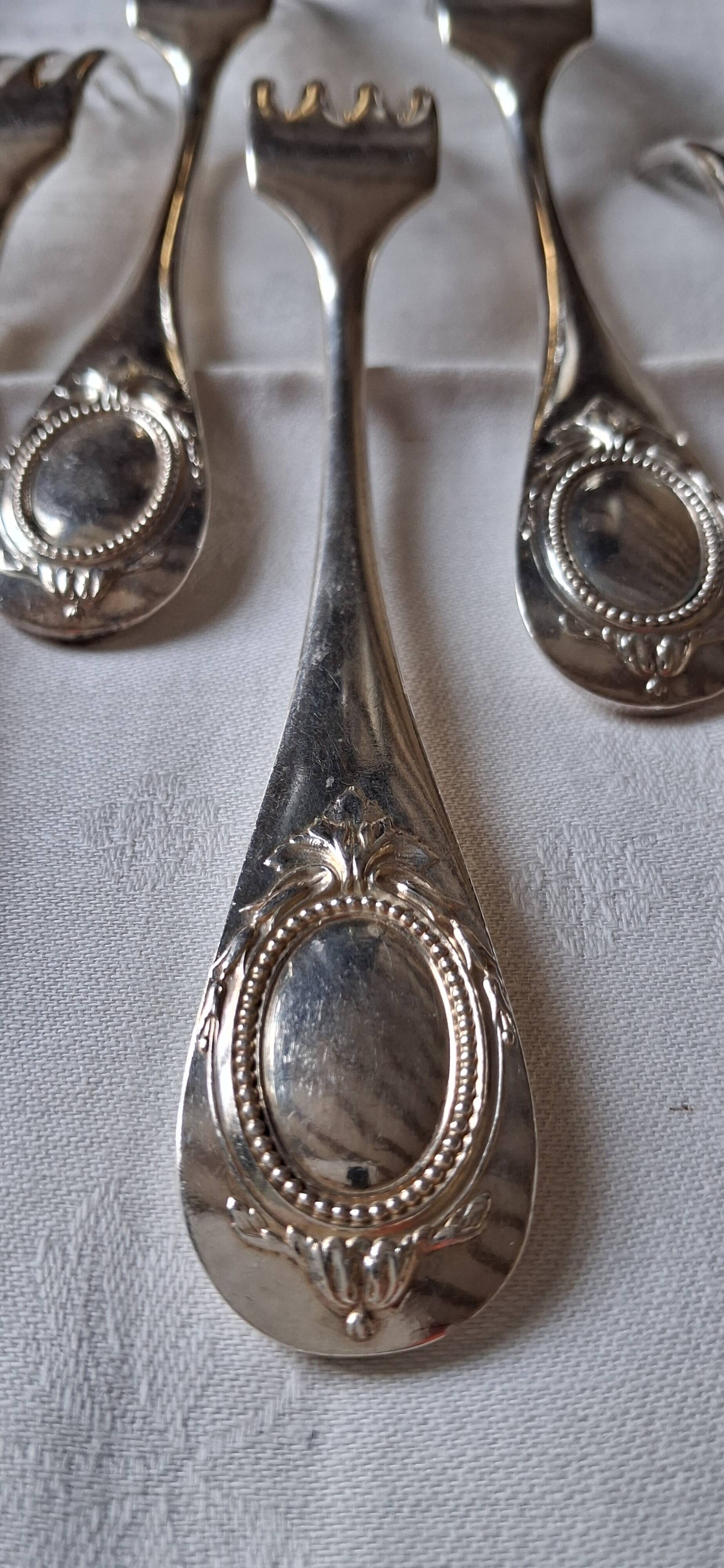 Christofle Louis XVI cutlery
