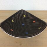 Empty cut trilobed ceramic pocket from the 50s