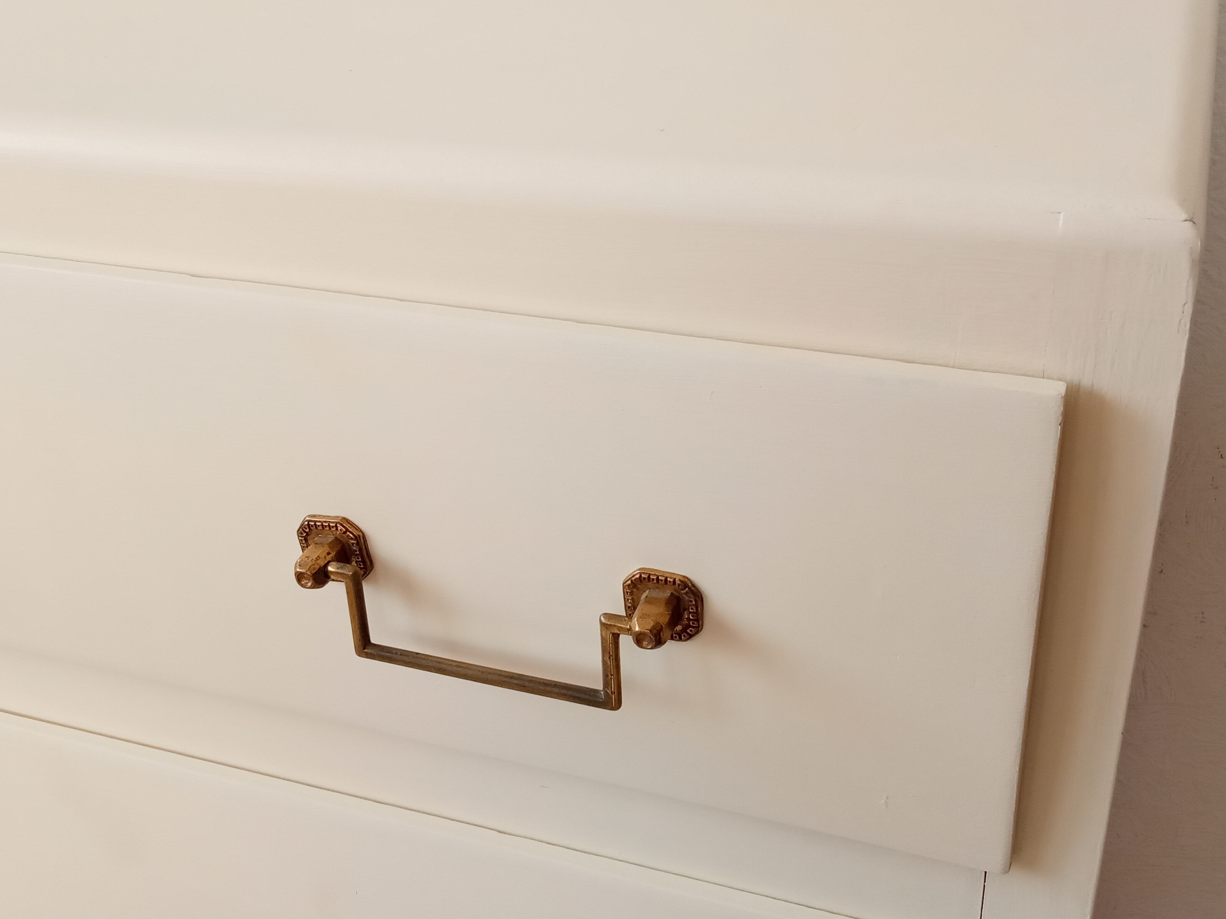 60s chest of drawers