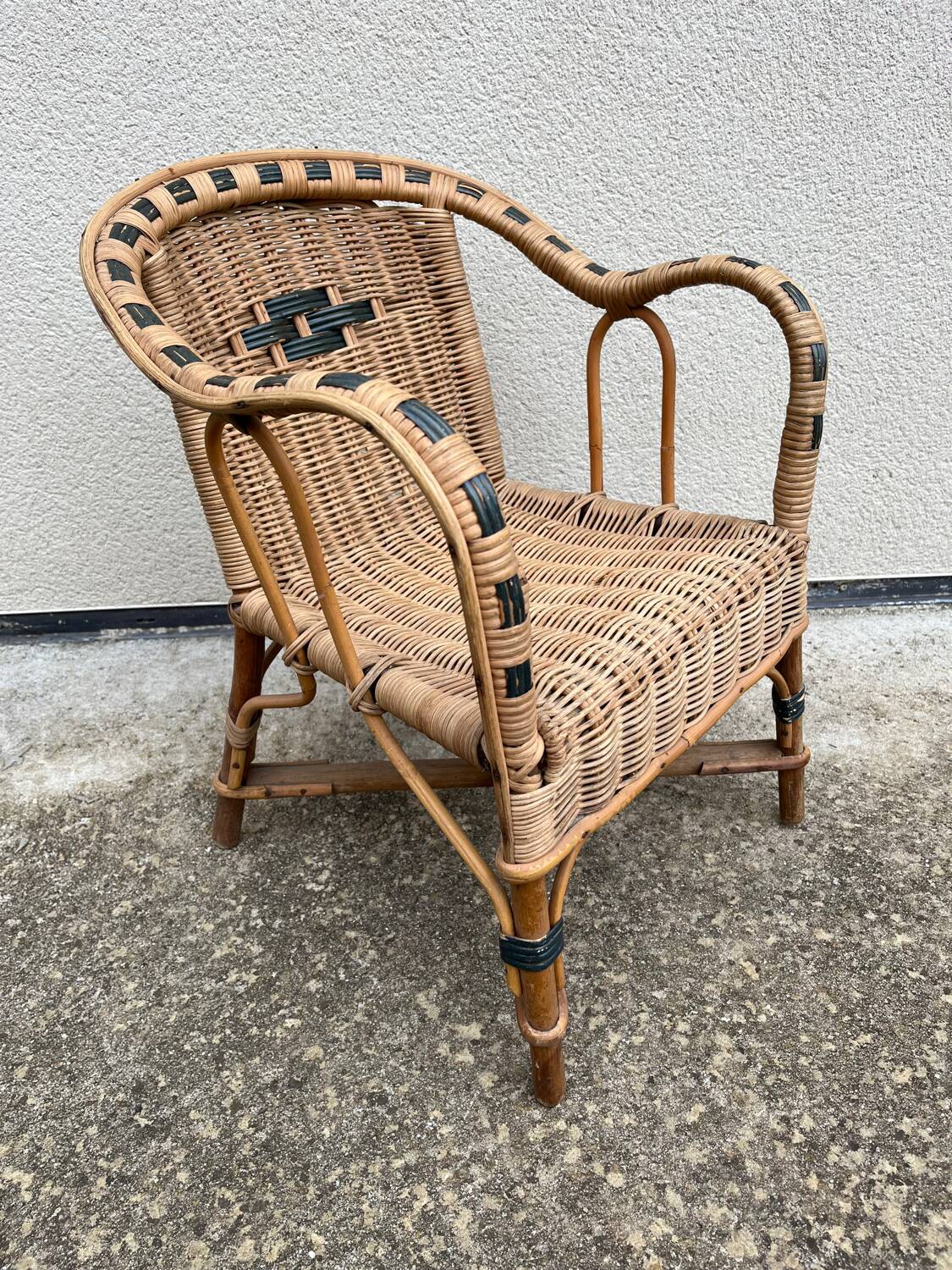 Fauteuil en rotin enfant vintage