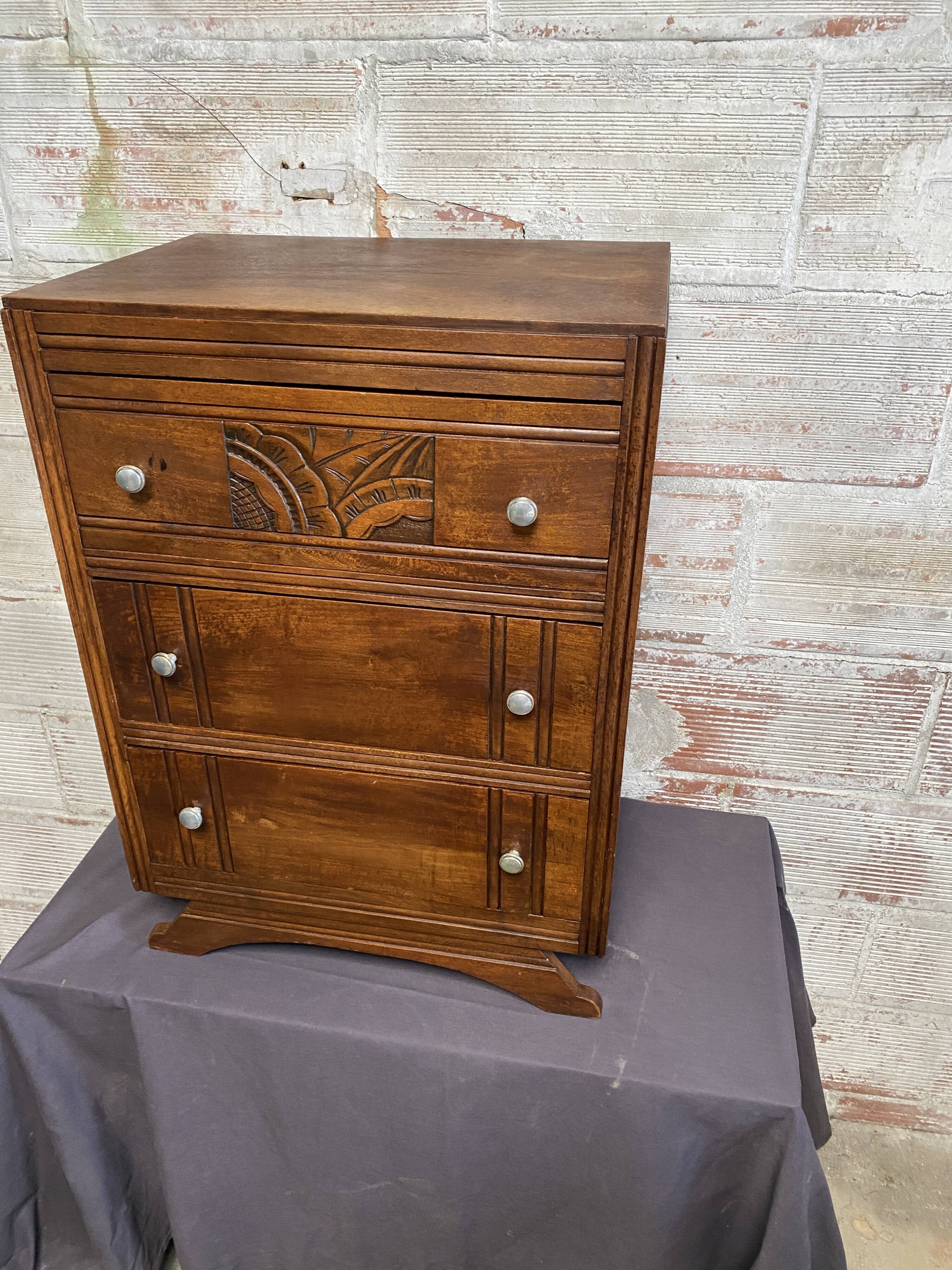 Commode Art Déco
