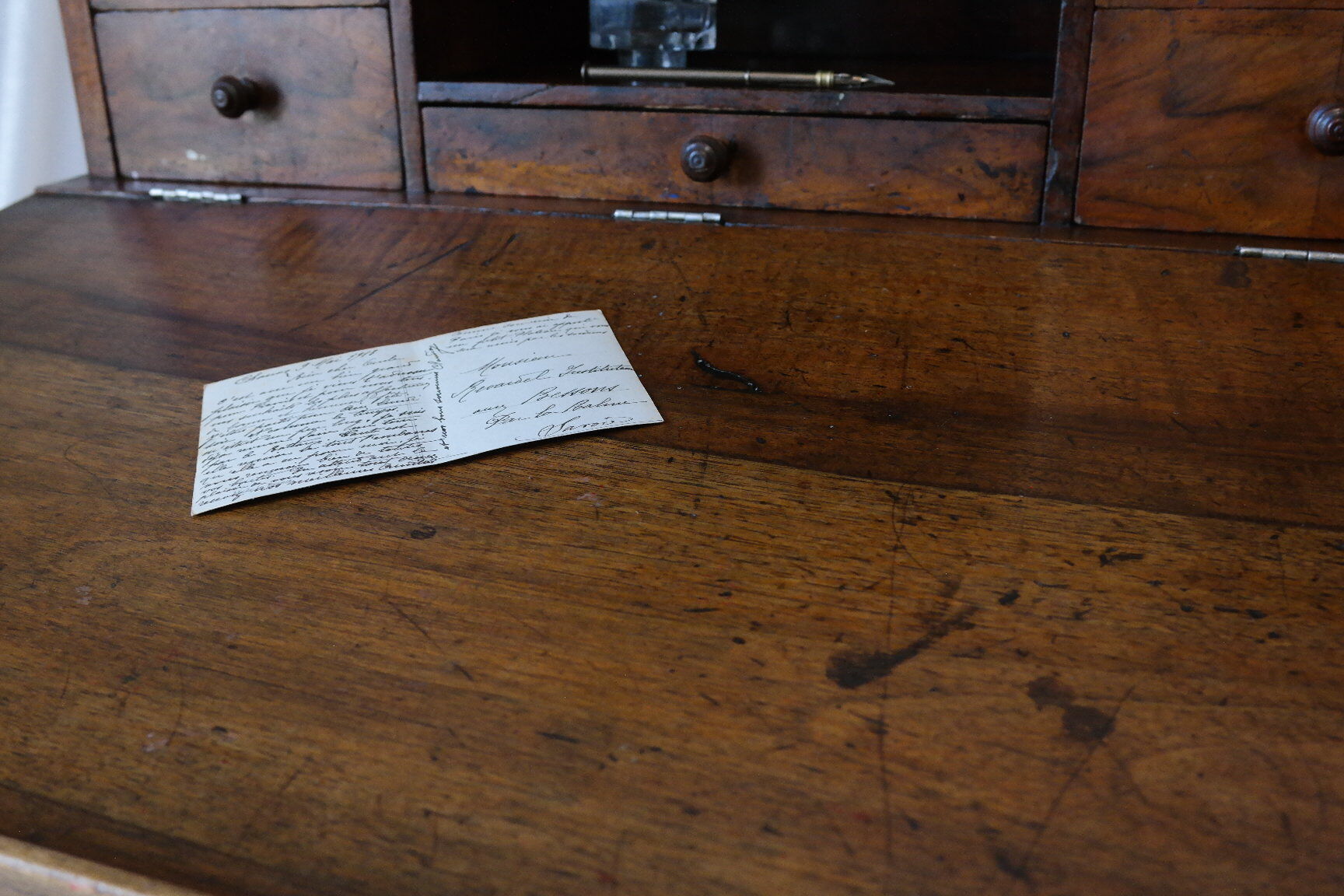 Secretary desk happiness of the day Louis Phillipe in walnut