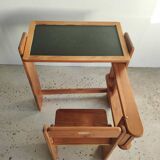 Foldable pine children's desk