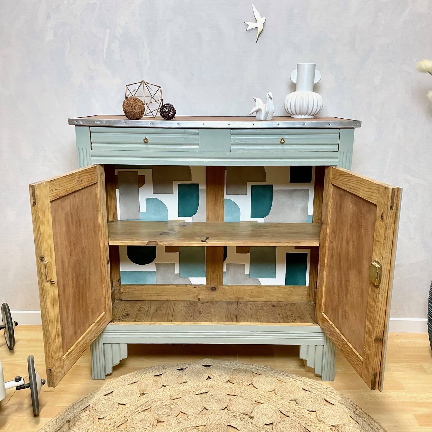 Vintage buffet