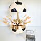 Distributeur de cigarettes vintage , en forme de ballon de foot