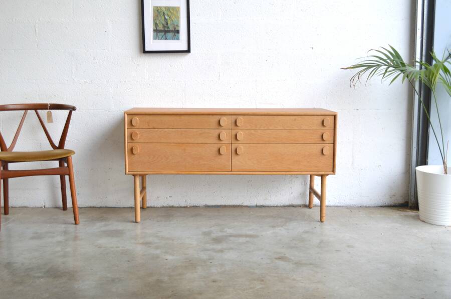 Enfilade / sideboard by Meredew 133 cm