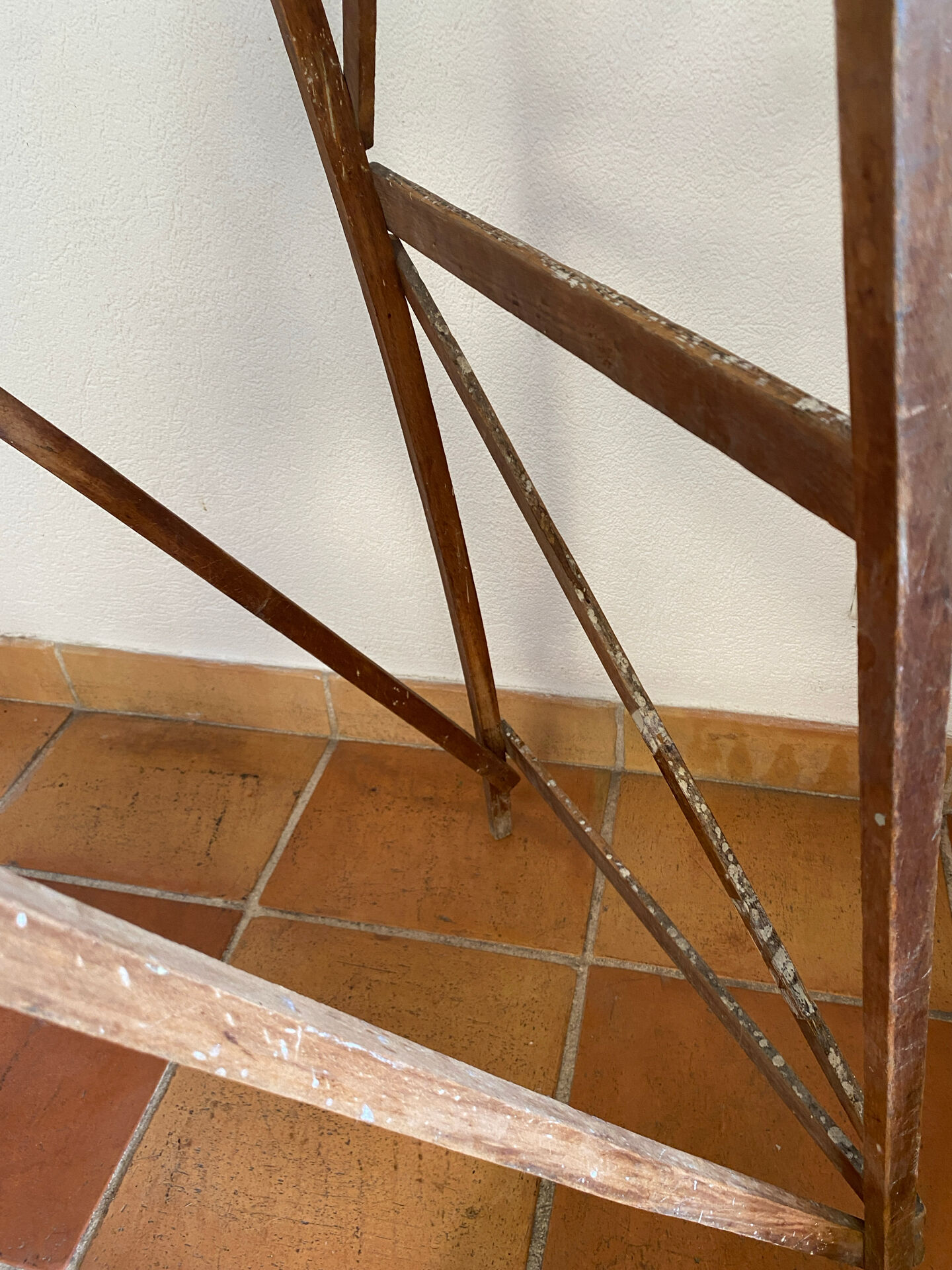 Wooden painter's step ladder