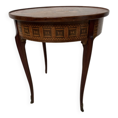 Guéridon de style Louis XV en bois marqueté XX siècle