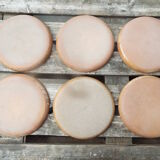 6 assiettes plates en grès