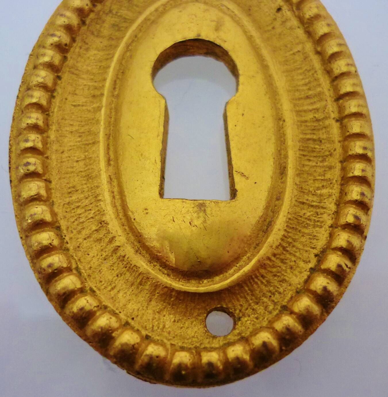 Ornement De Serrure Ancien En Laiton – Thème Corne D'Abondance – Pour Meuble – Occasion (fonctionnel)