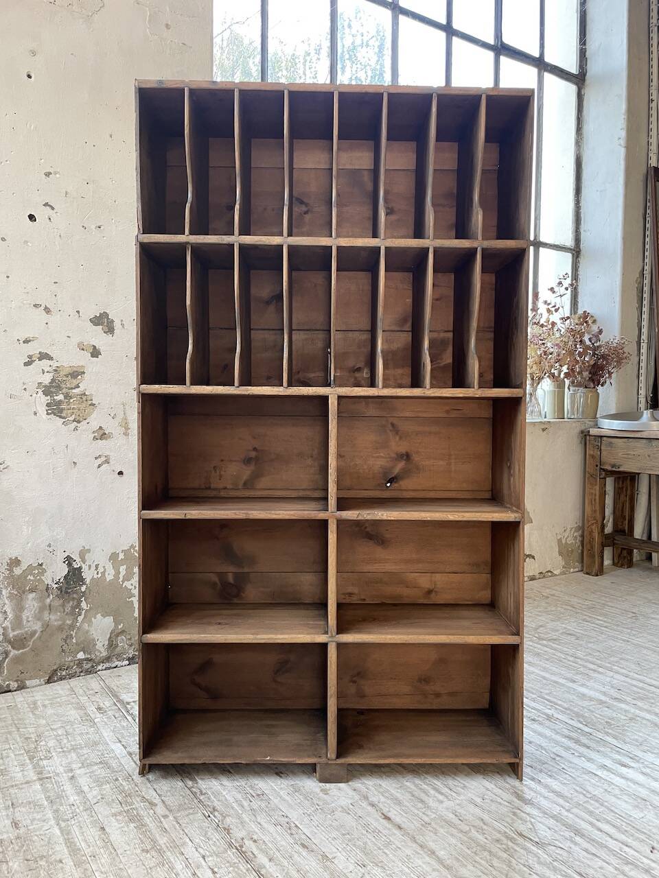 Trade furniture with boxes