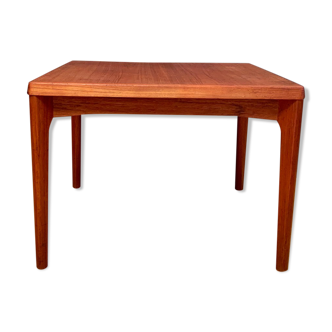 Table basse de Henning Kjærnulf Vejle Stole & Møbelfabrik, Danemark, années 1960.