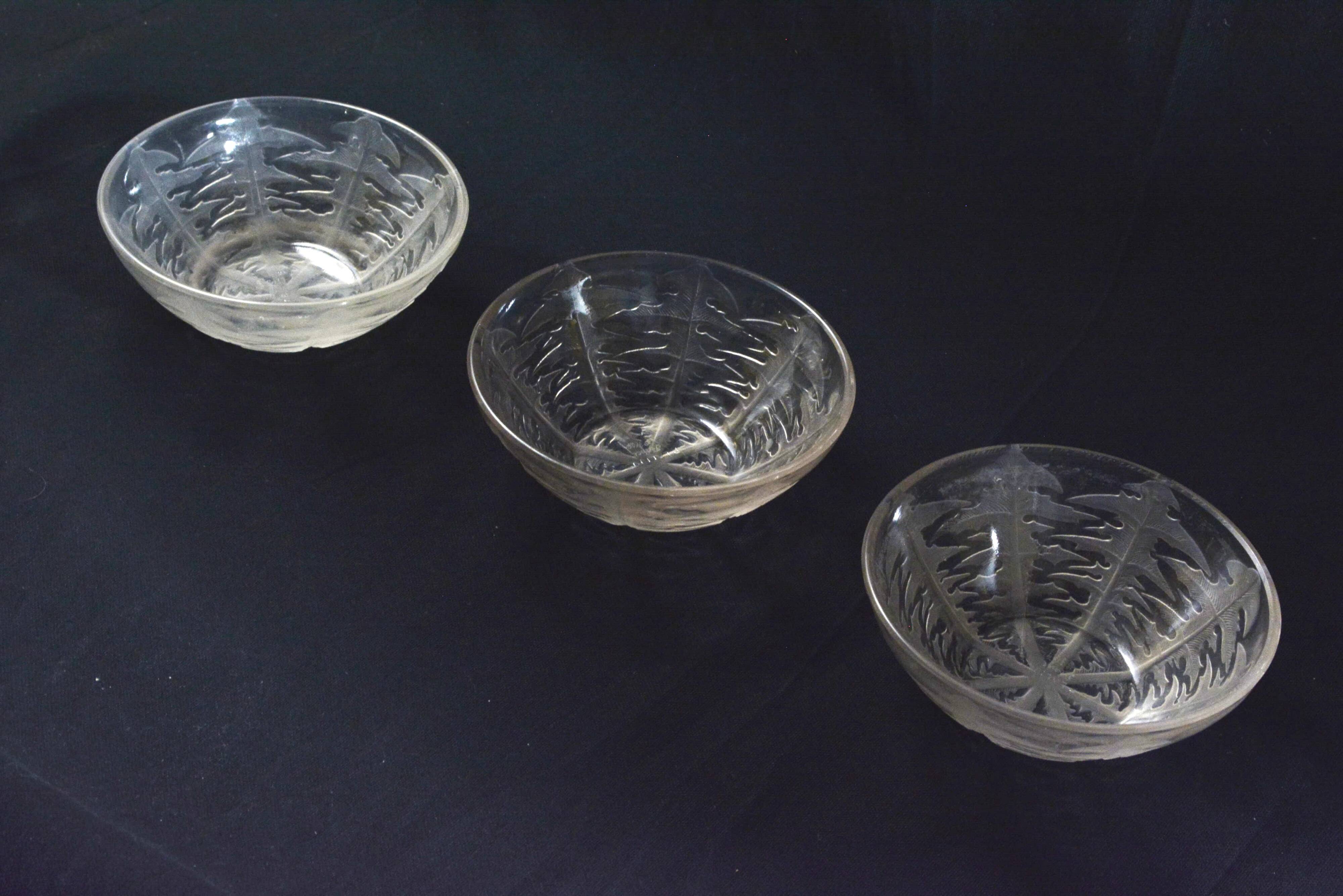 Suite of 3 crystal thistle cups - René Lalique.
