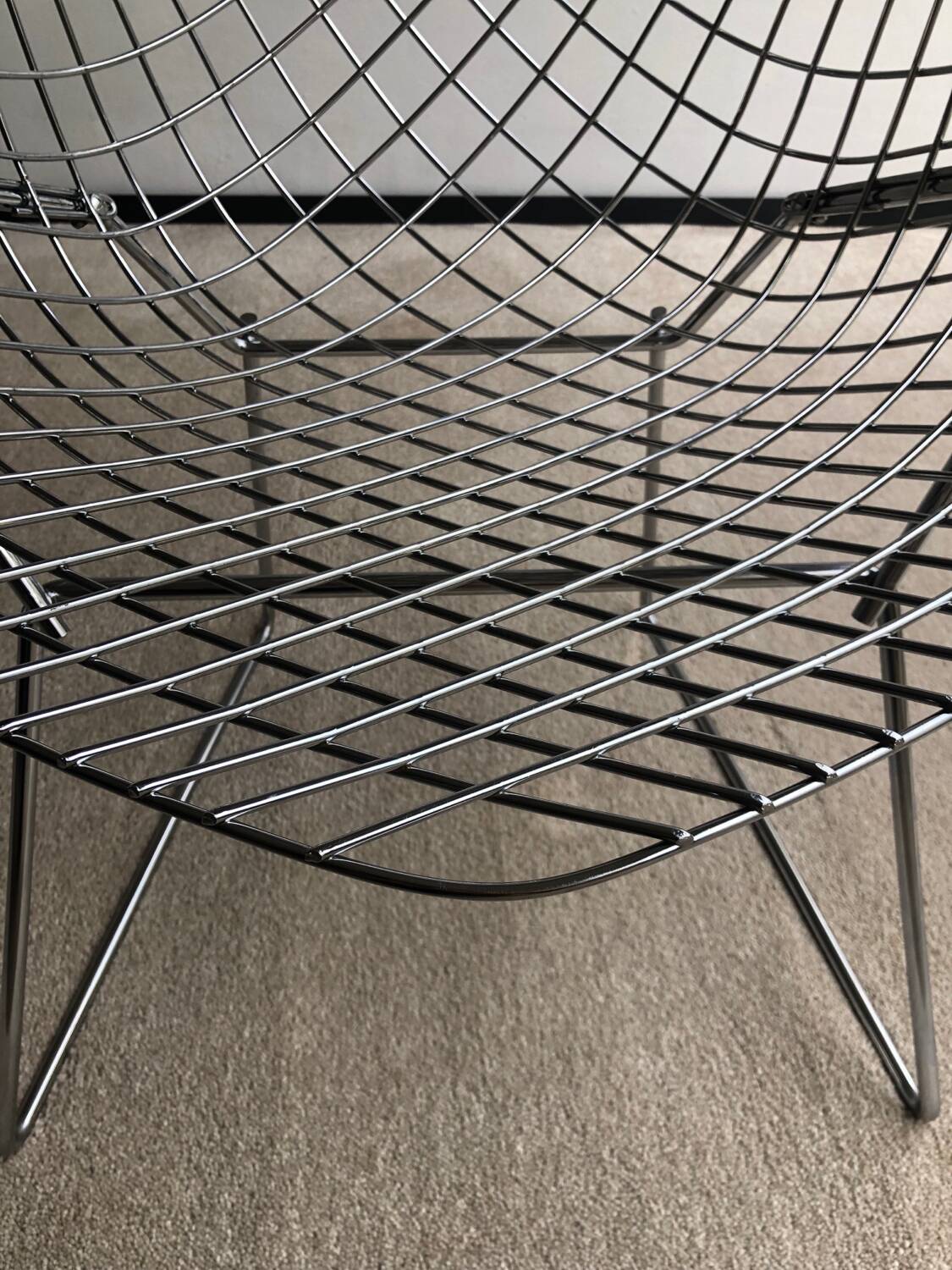 Diamond armchair by Harry Bertoia for Knoll