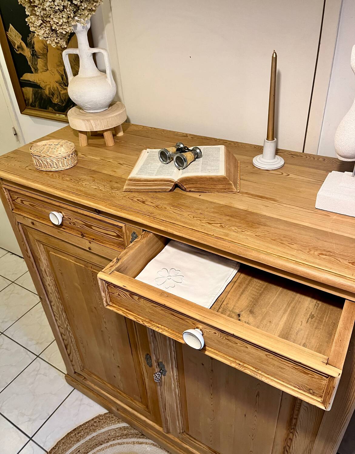 Grand Parisian buffet