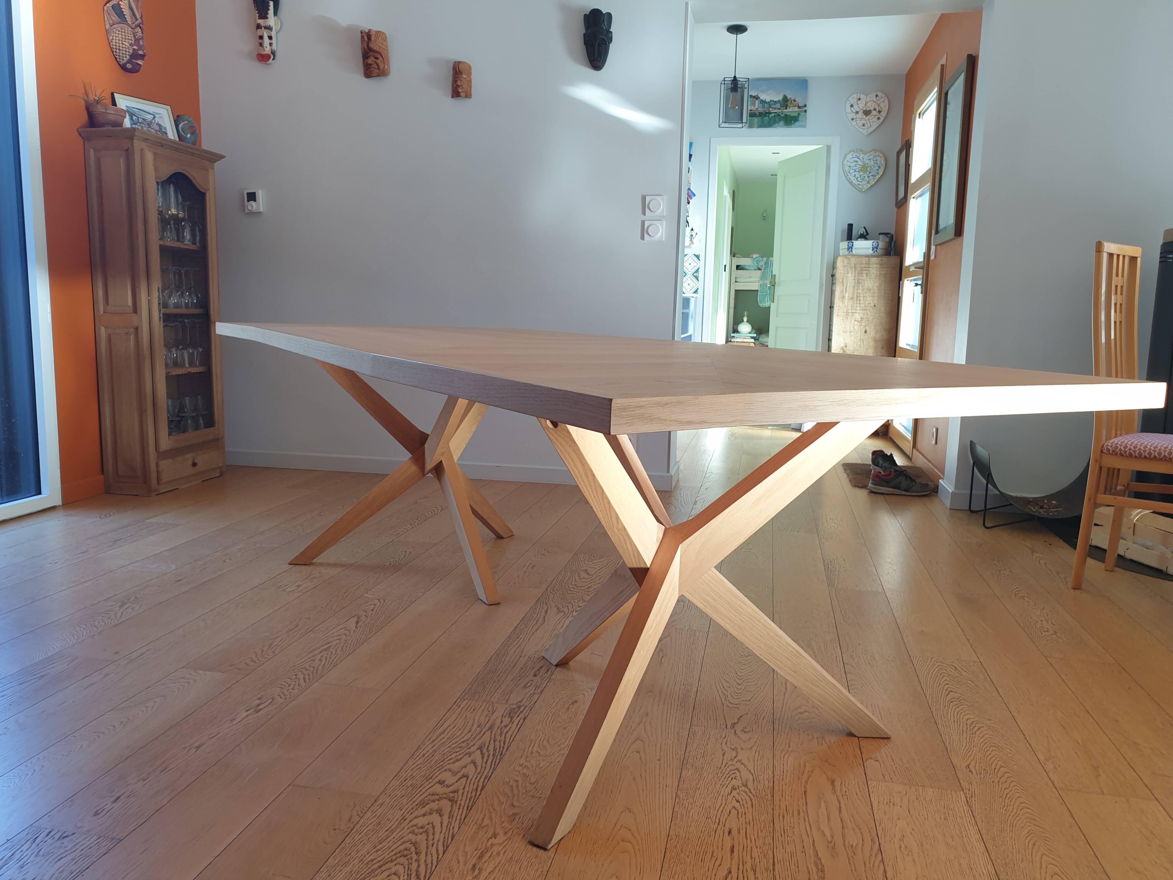 Roche Bobois table