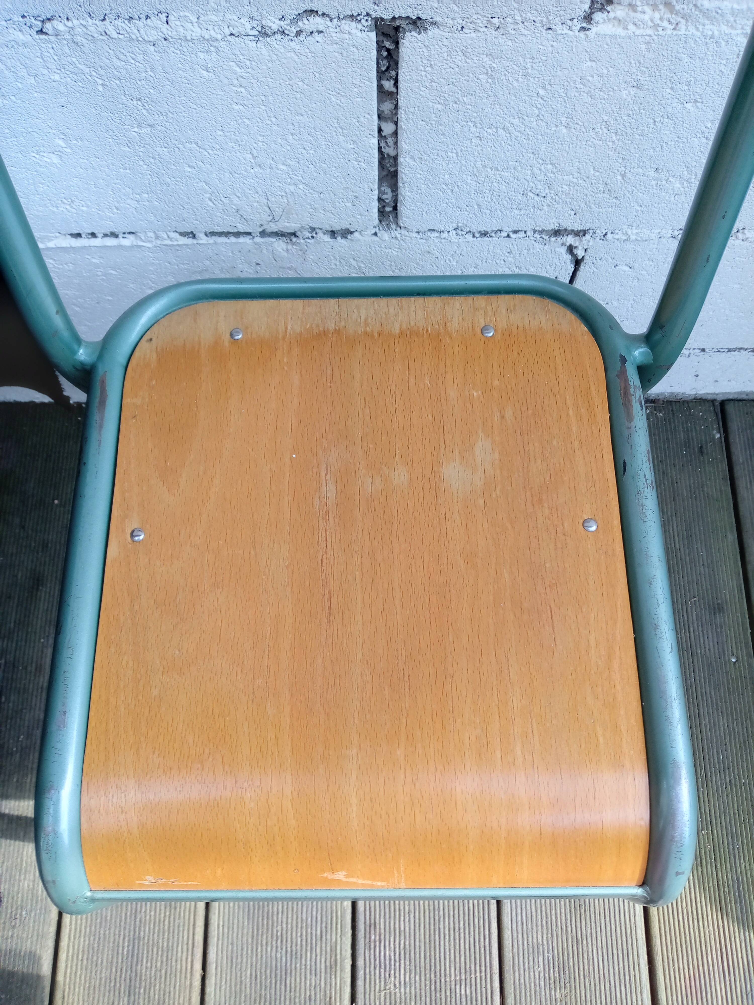 Set of 4 wood and metal chairs