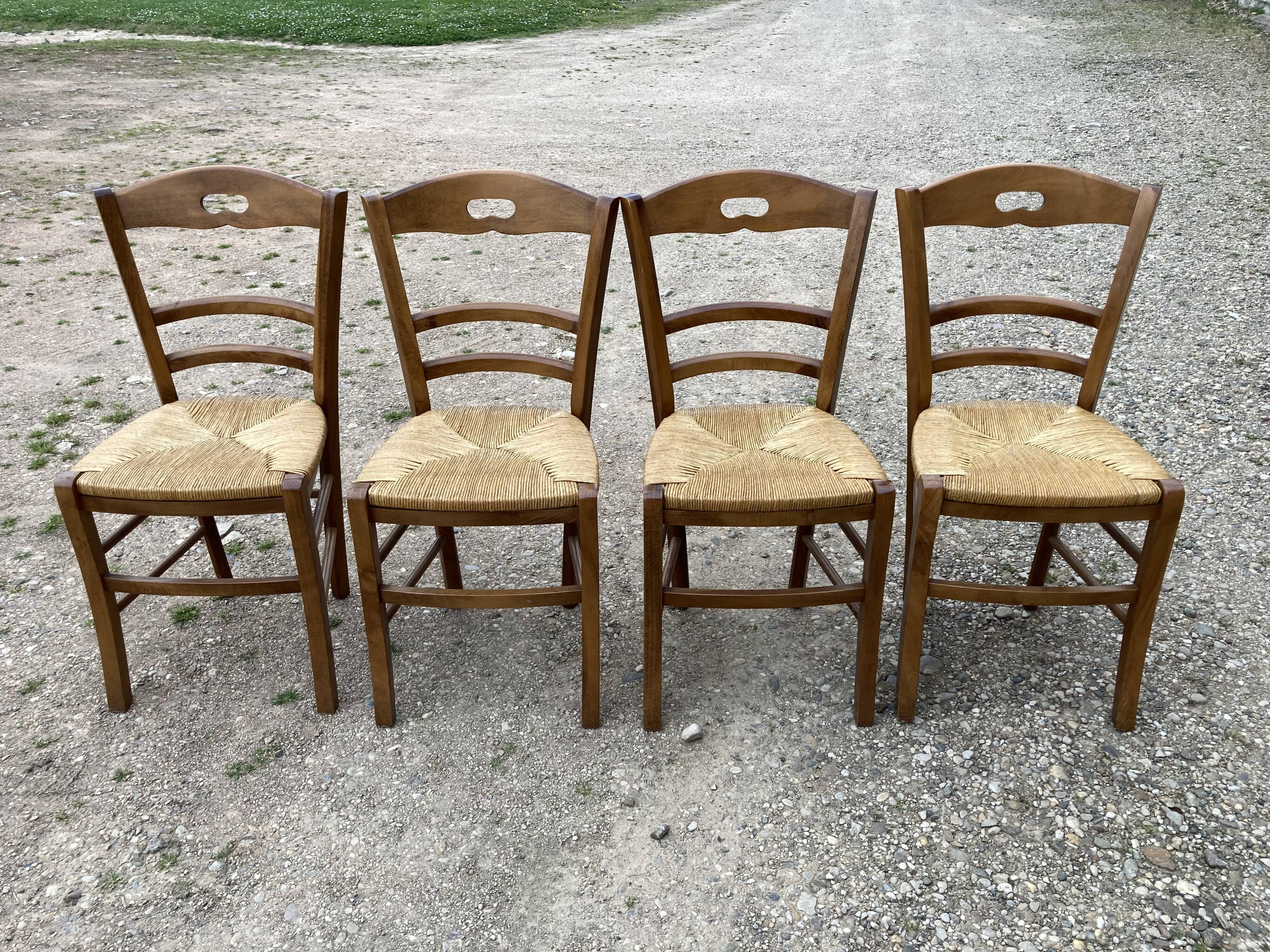 4 chairs mulched in ash