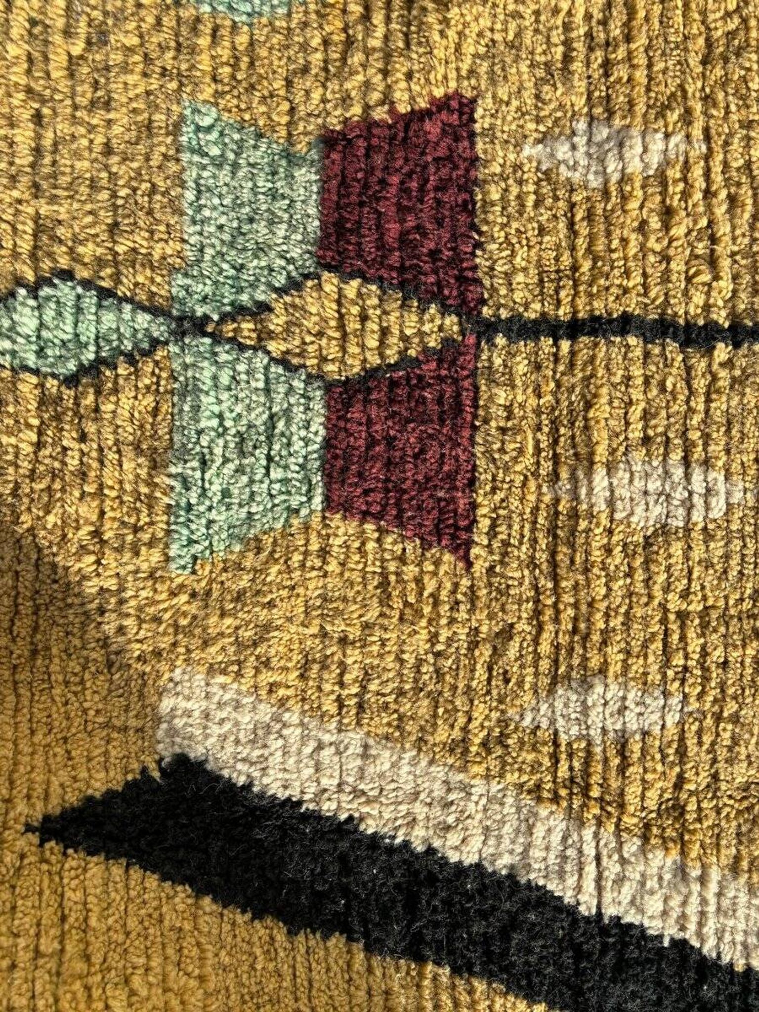 Tapis berbère marocain boujad  moderne en laine