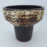 Modernist brutalist standing vase chamotte stoneware shaded brown, ocher, ivory Scandinavian design 1970