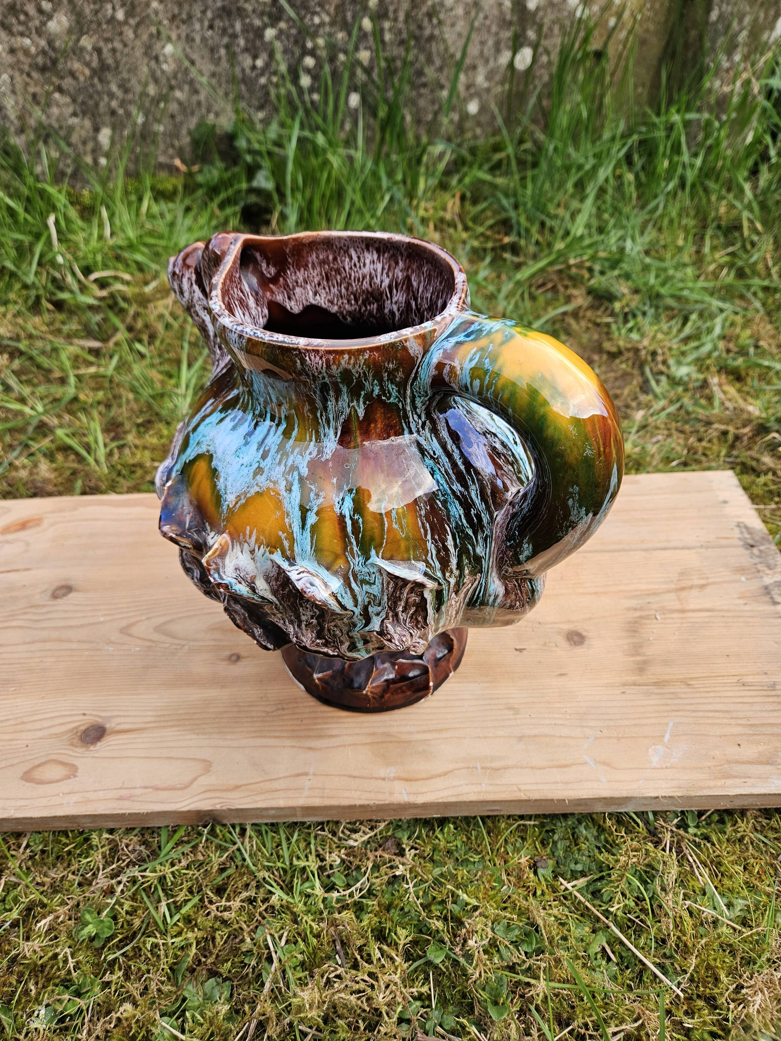 Pitcher 1970 signed Vallauris