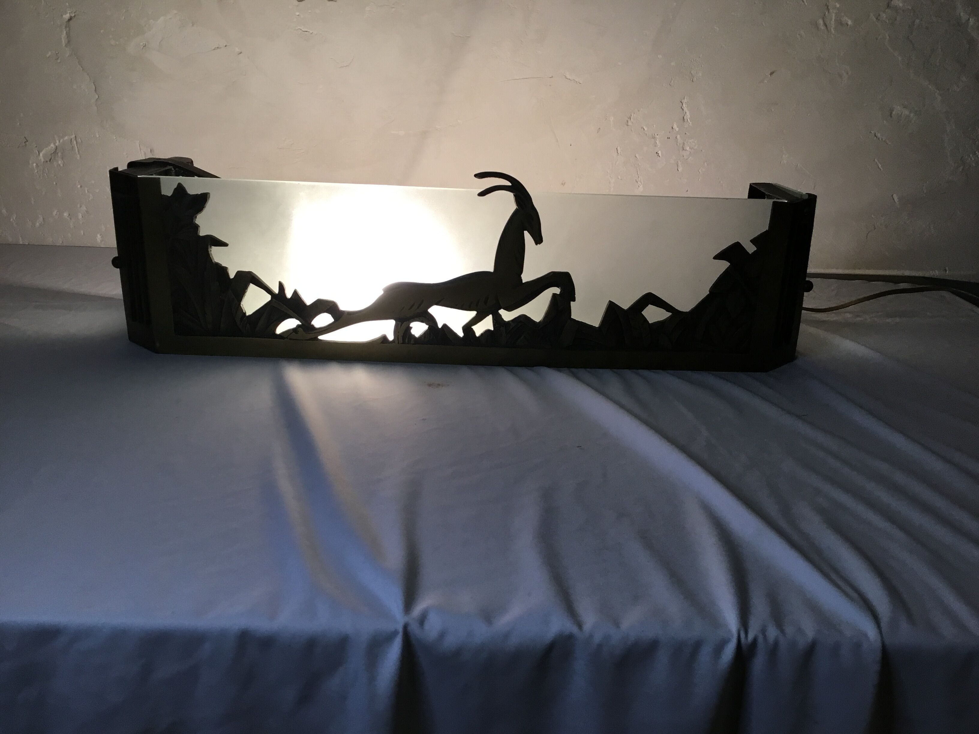 Great art deco bronze and glass wall light 30-40 years