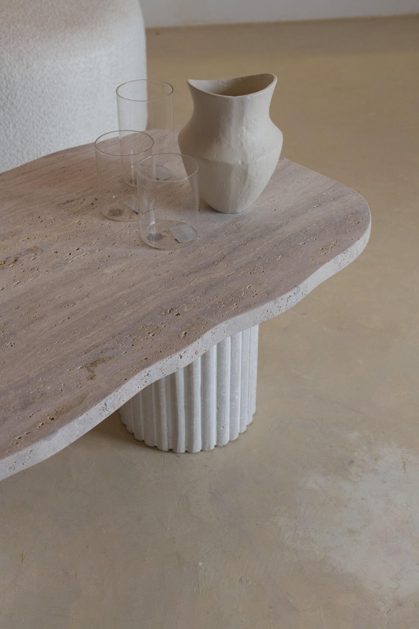 Natural travertine irregular coffee table Venus - 120x60cm