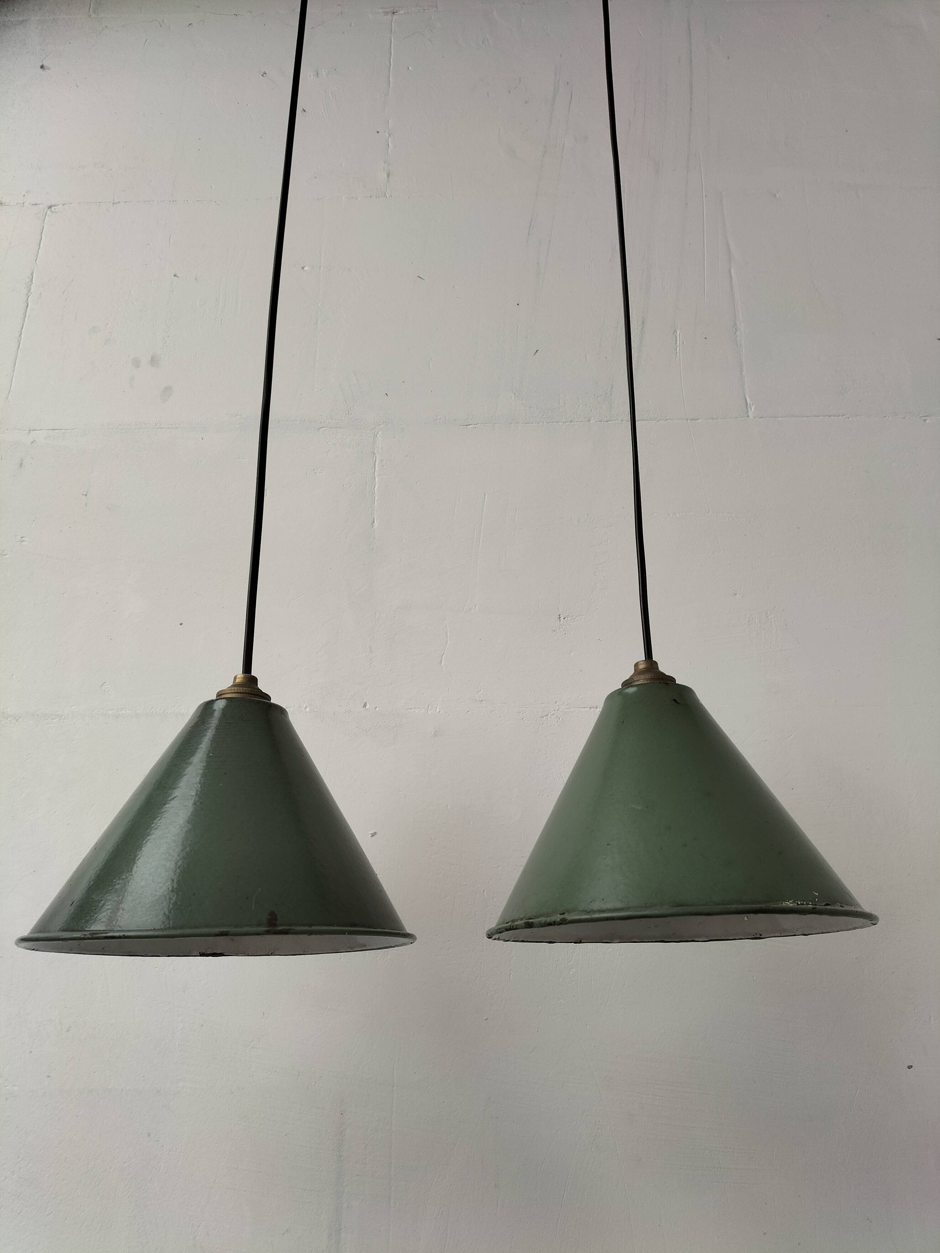 Enamelled sheet metal cone pendants