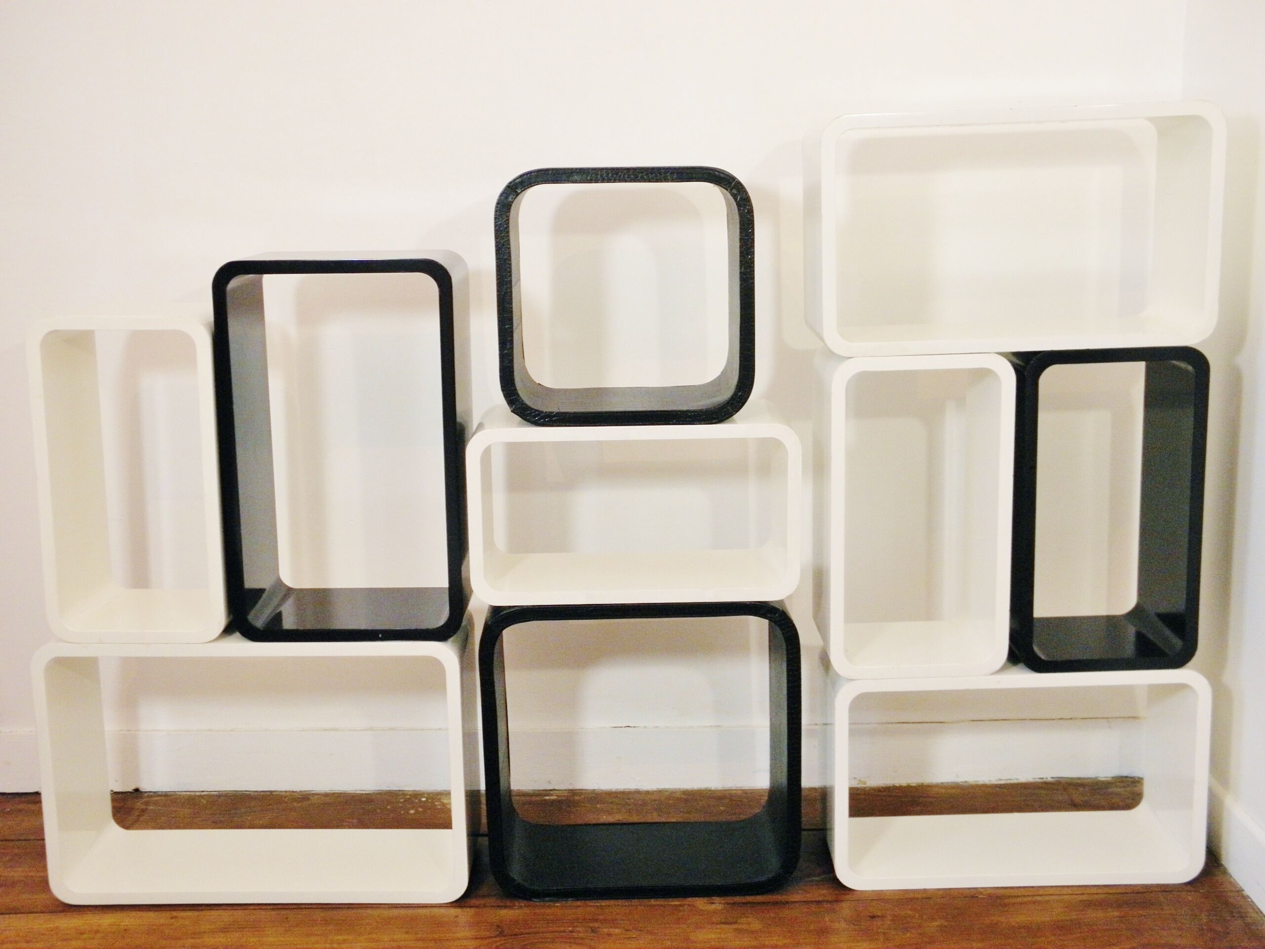 Modules of storage cubes 1980