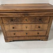 Louis Philippe chest of drawers in solid cherry wood, 19th century.